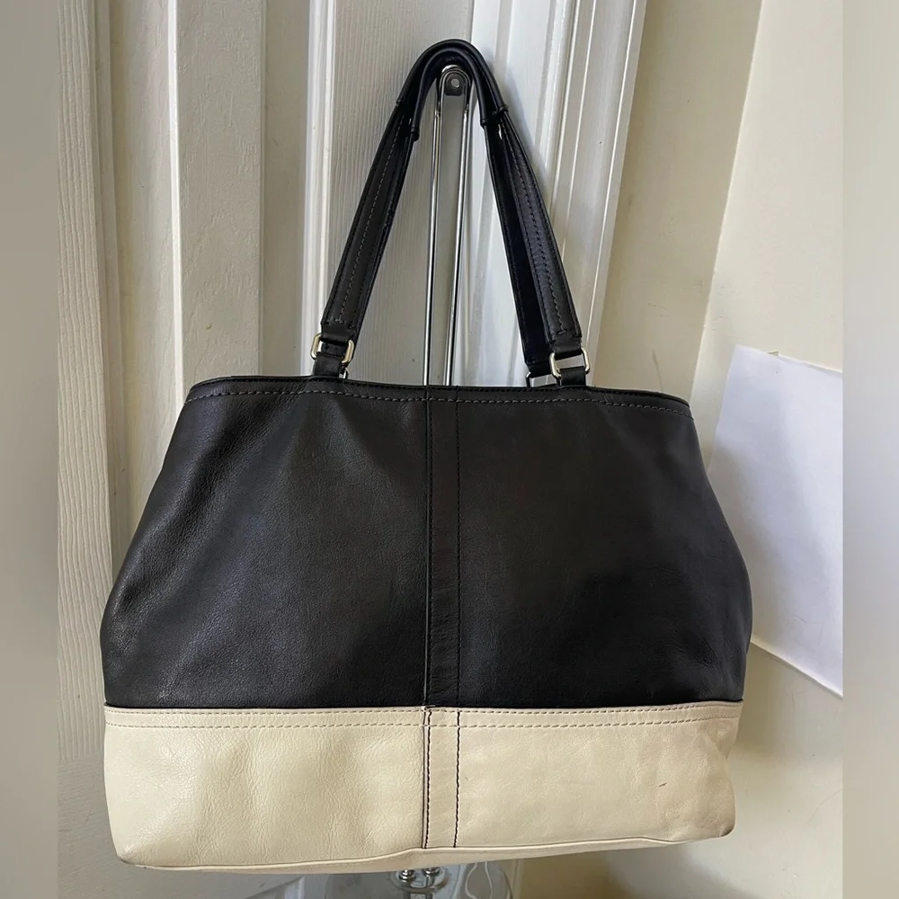 Coach Hampton Weekend color block leather tote bag - Picture 5 of 15